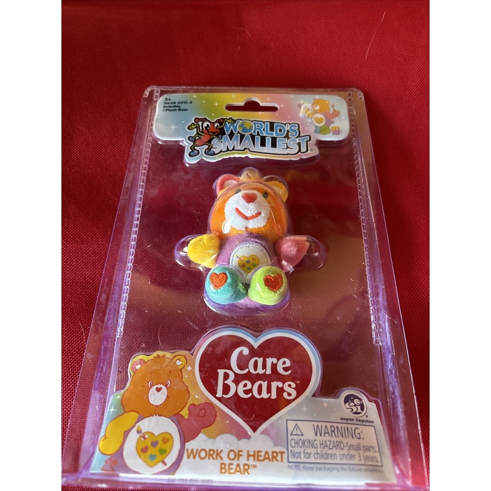World's Smallest Care Bears - Work of Heart Bear - Series 4 New Unopened